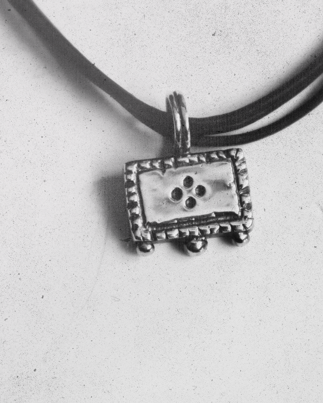 Malla Pendant
