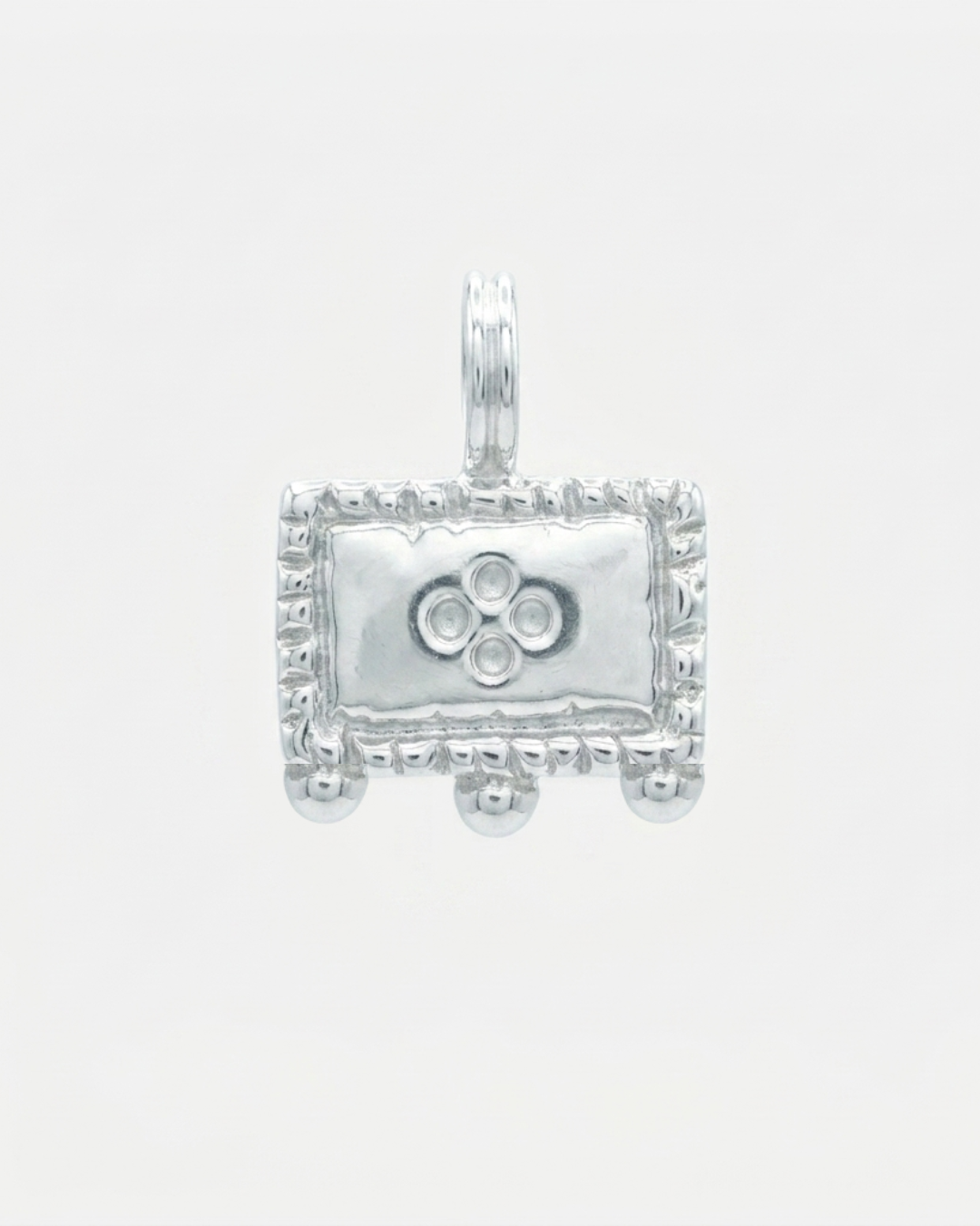 Malla Pendant