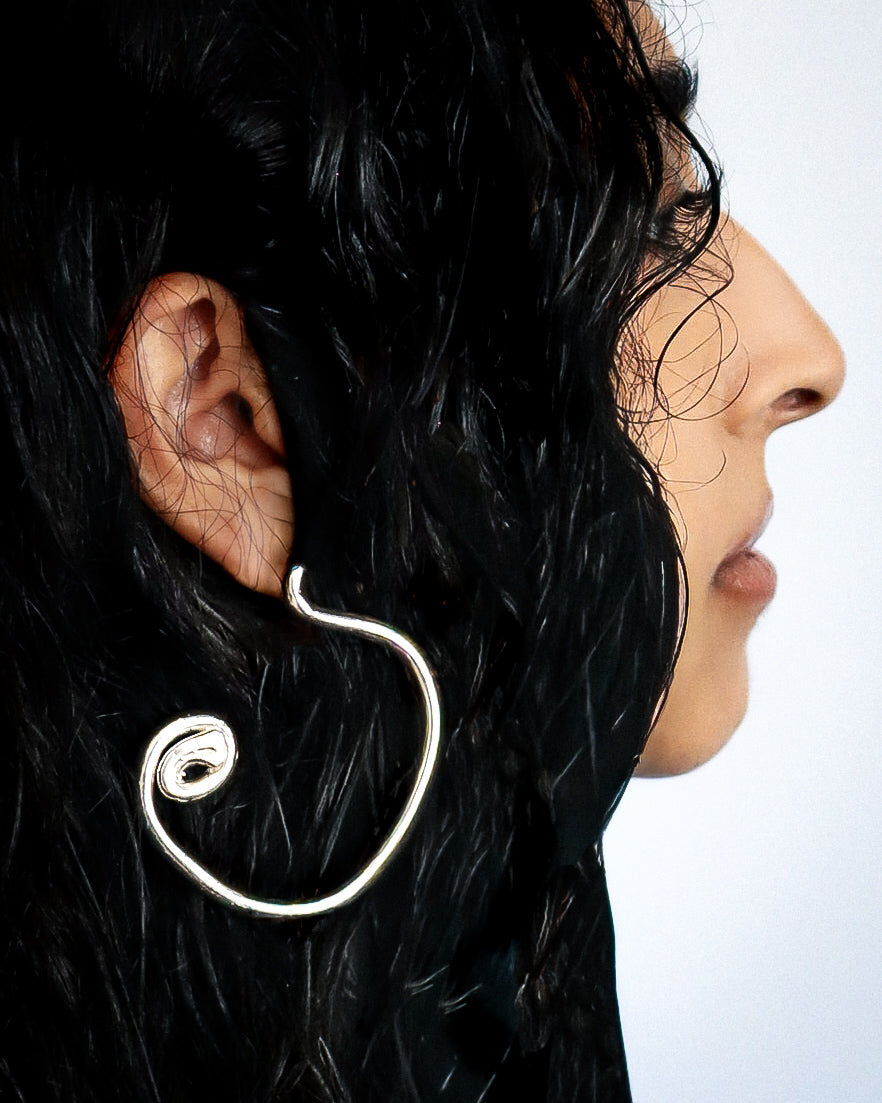 Serpentine Hoops